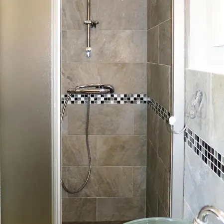 Casa vacanze Primavera-2 By Interhome